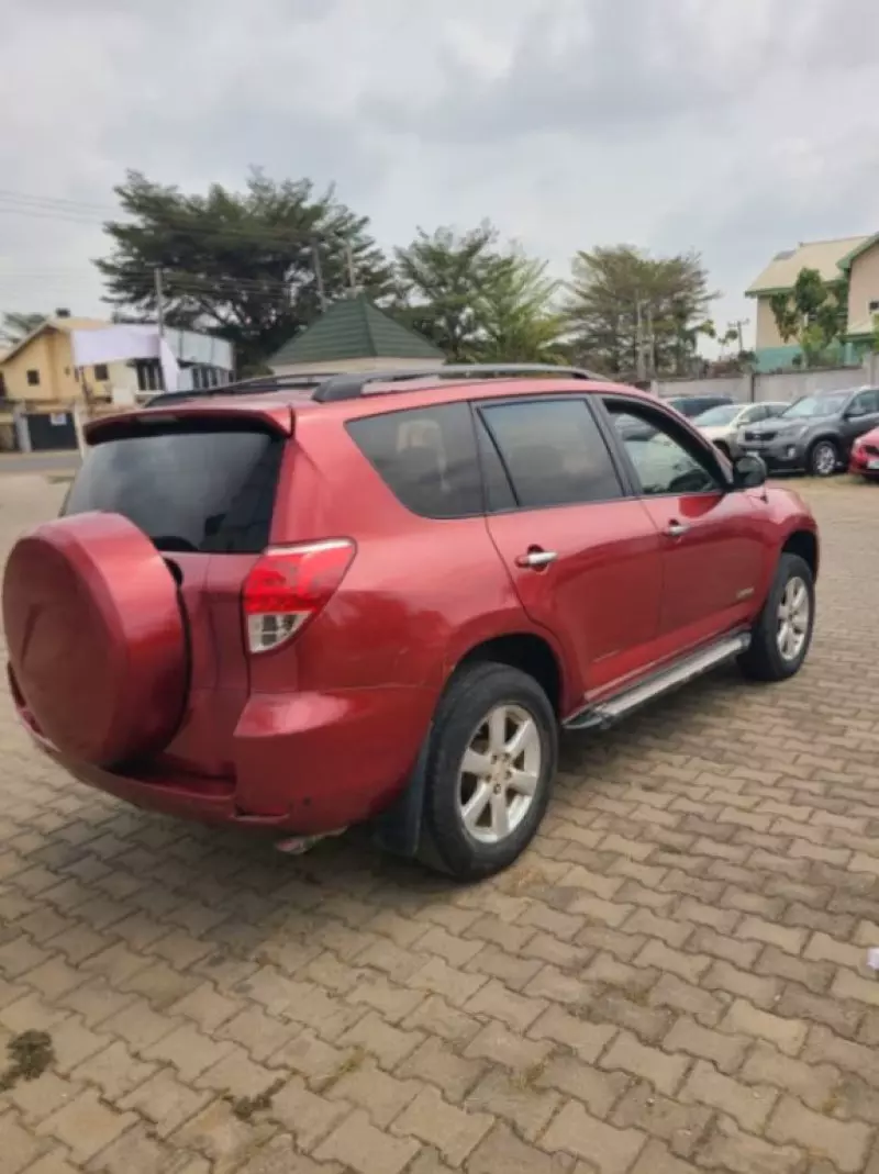 Toyota RAV 4