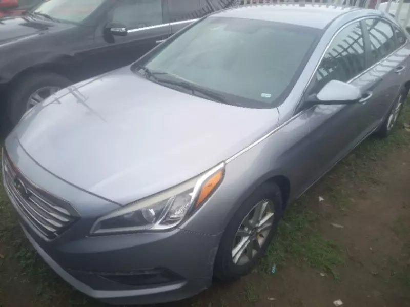 Hyundai Sonata   - 2015