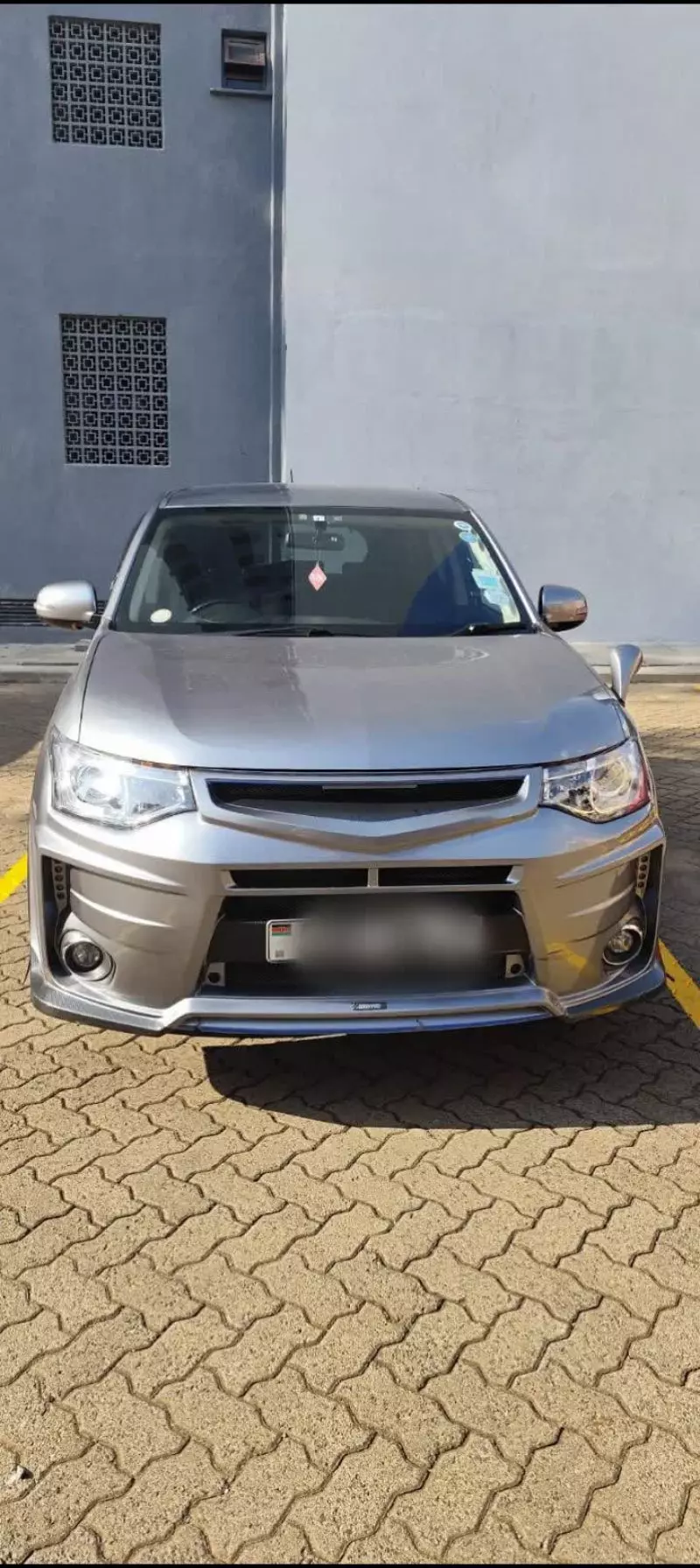 Mitsubishi OUTLANDER   - 2015