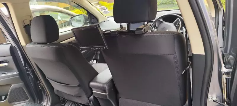 Mitsubishi OUTLANDER   - 2015