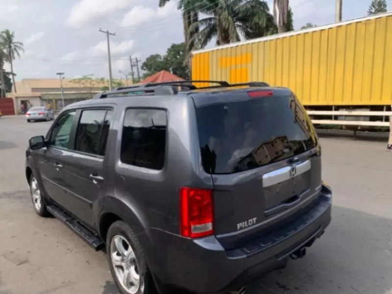 Honda Pilot   - 2015