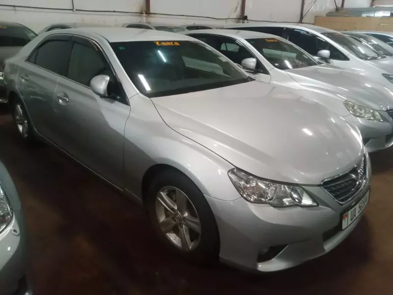 Toyota Mark X   - 2010
