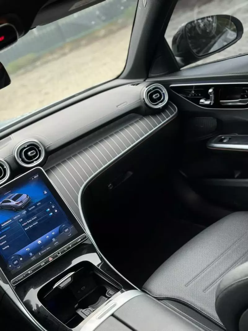 Mercedes-Benz C 300   - 2022