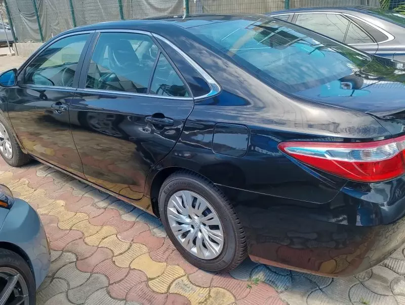 Toyota Camry   - 2015