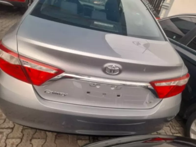 Toyota Camry   - 2017