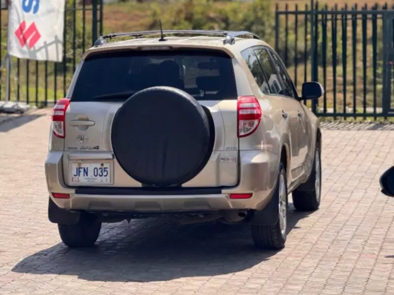 Toyota RAV 4 - 2009