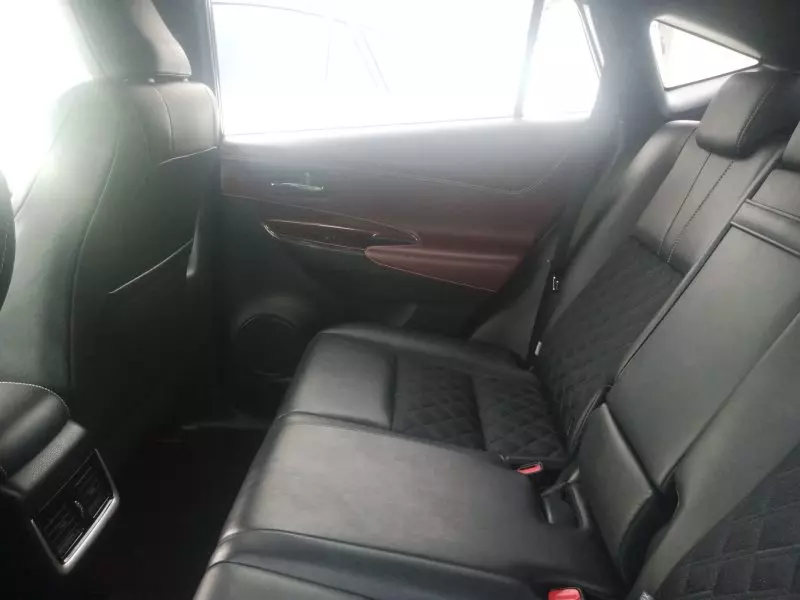 Toyota Harrier   - 2015
