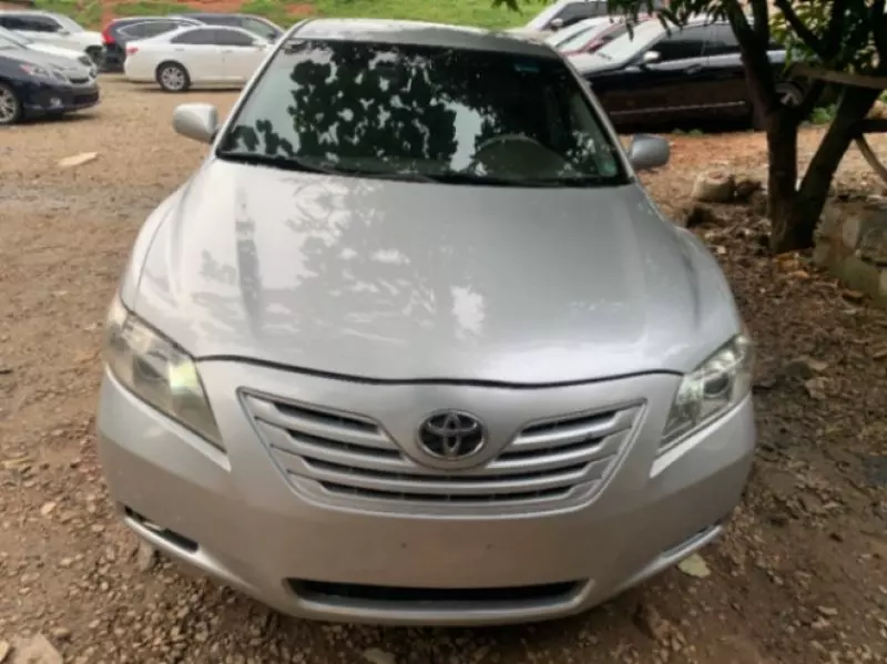 Toyota Camry   - 2007