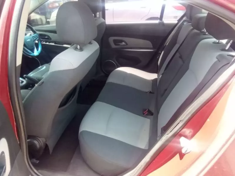Chevrolet Cruze   - 2010