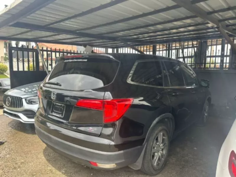 Honda Pilot   - 2016