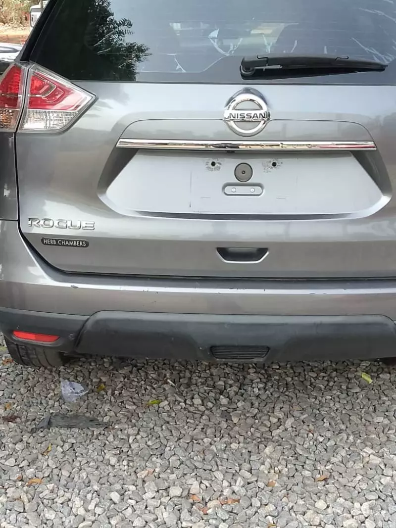 Nissan Rogue   - 2014