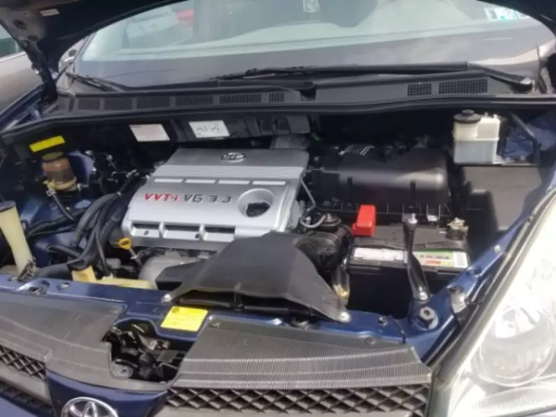Toyota Sienna - 2006