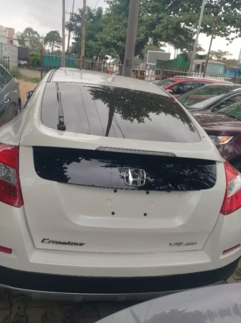 Honda Crosstour   - 2013
