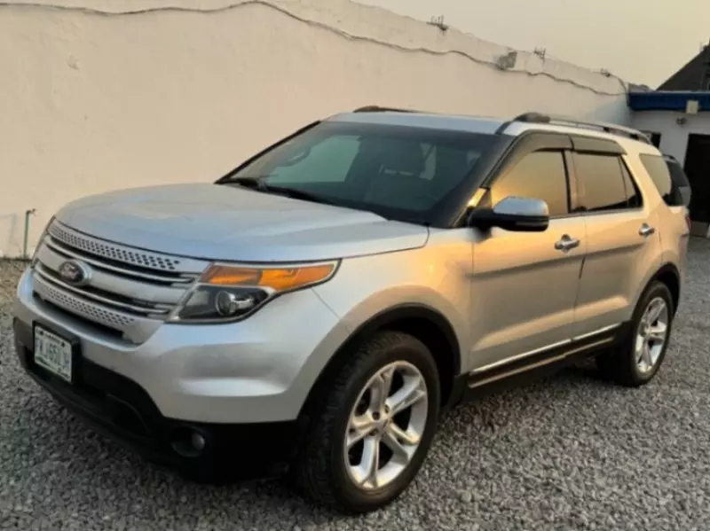 Ford Explorer   - 2014