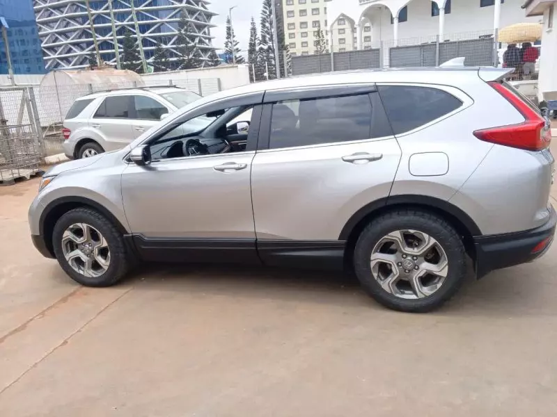 Honda CR-V   - 2019