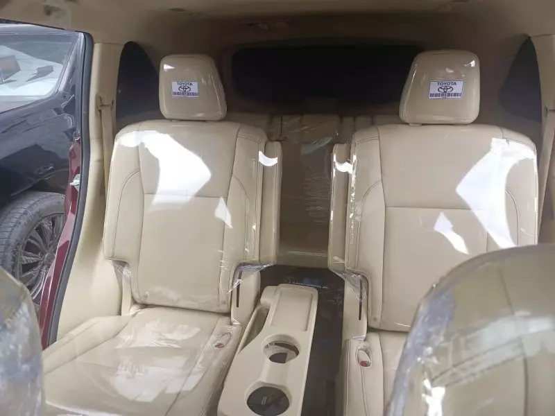Toyota Highlander   - 2015