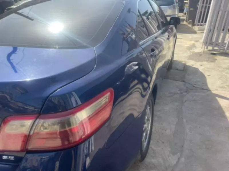 Toyota Camry   - 2007