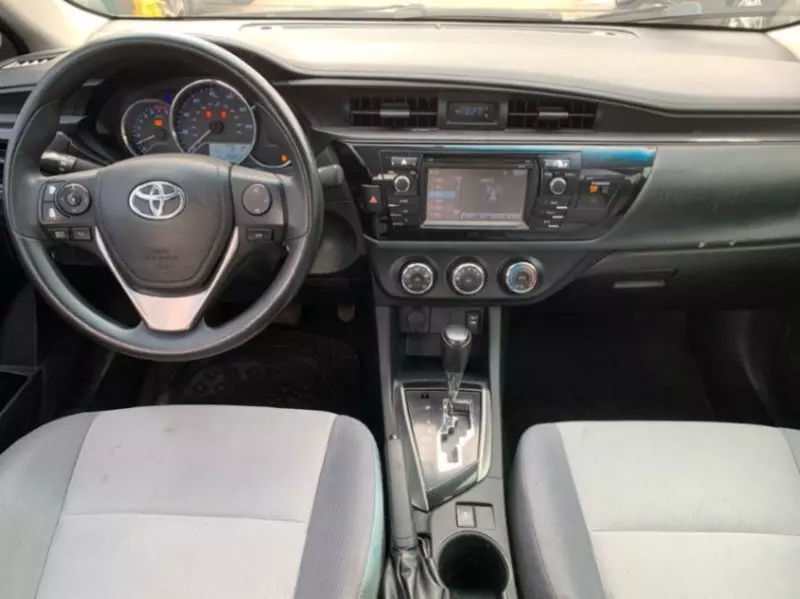 Toyota Corolla   - 2016