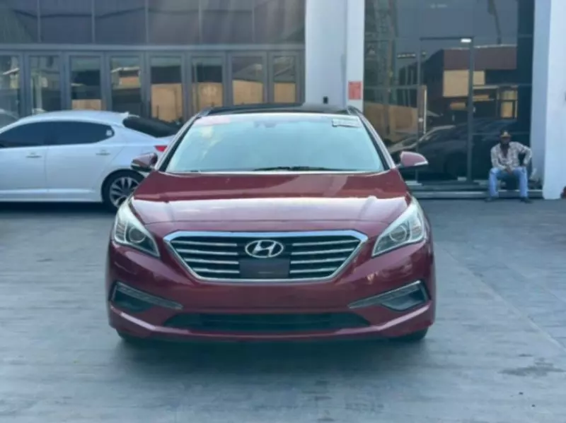 Hyundai Sonata   - 2015