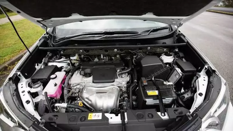 Toyota RAV4   - 2017