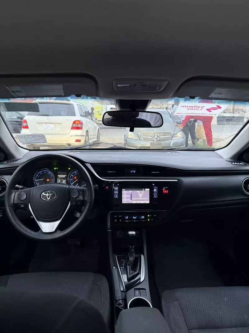 Toyota corolla   - 2018