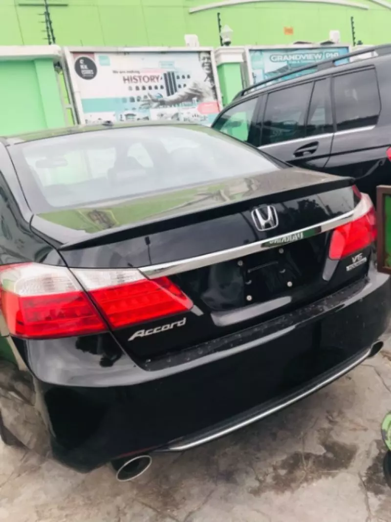Honda Accord   - 2013