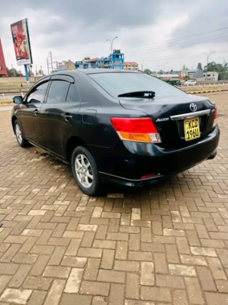 Toyota Allion    - 2008