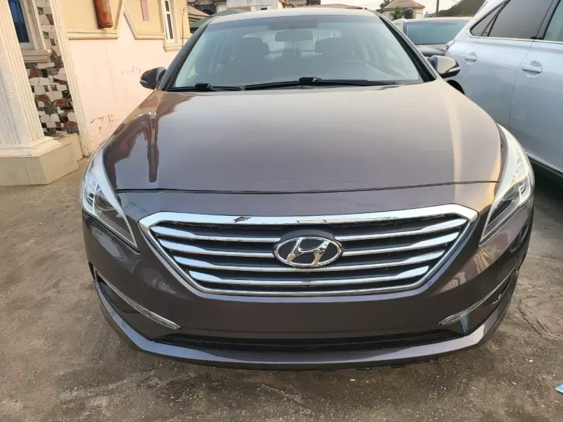 Hyundai Sonata   - 2016