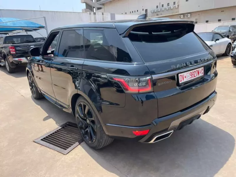 Land Rover Range Rover Sport   - 2019