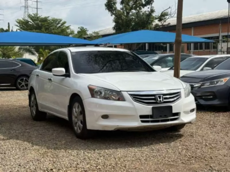 Honda Accord   - 2008