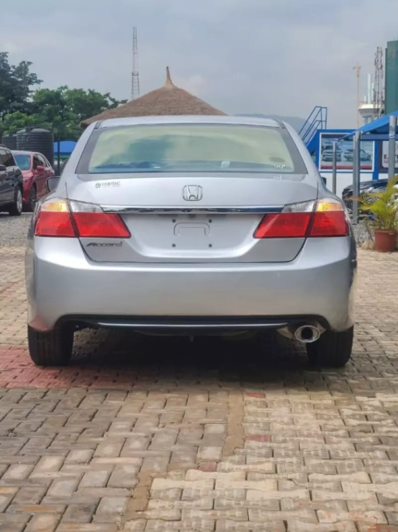 Honda Accord   - 2014