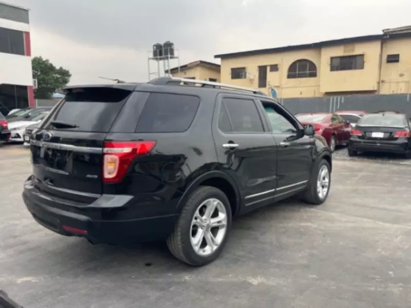 Ford Explorer XLT 3.5L
