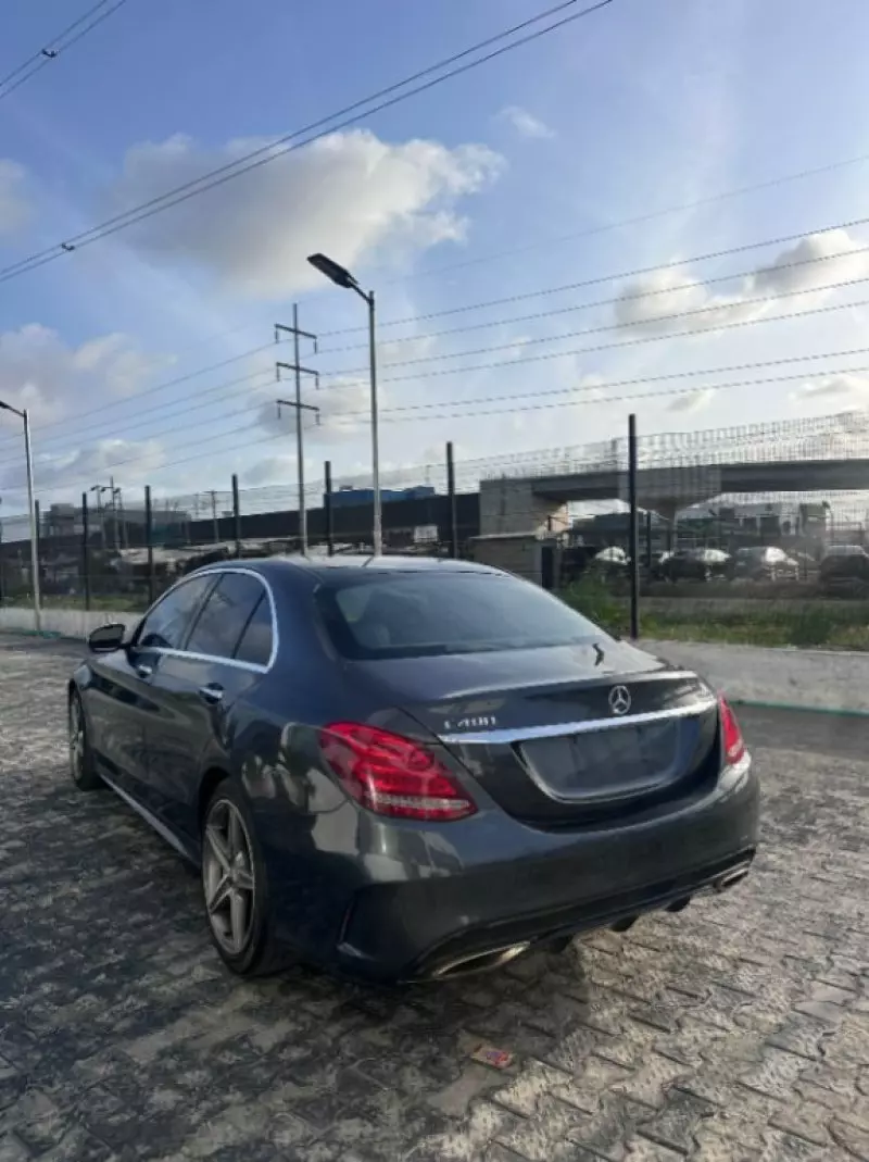 Mercedes-Benz C 400   - 2015