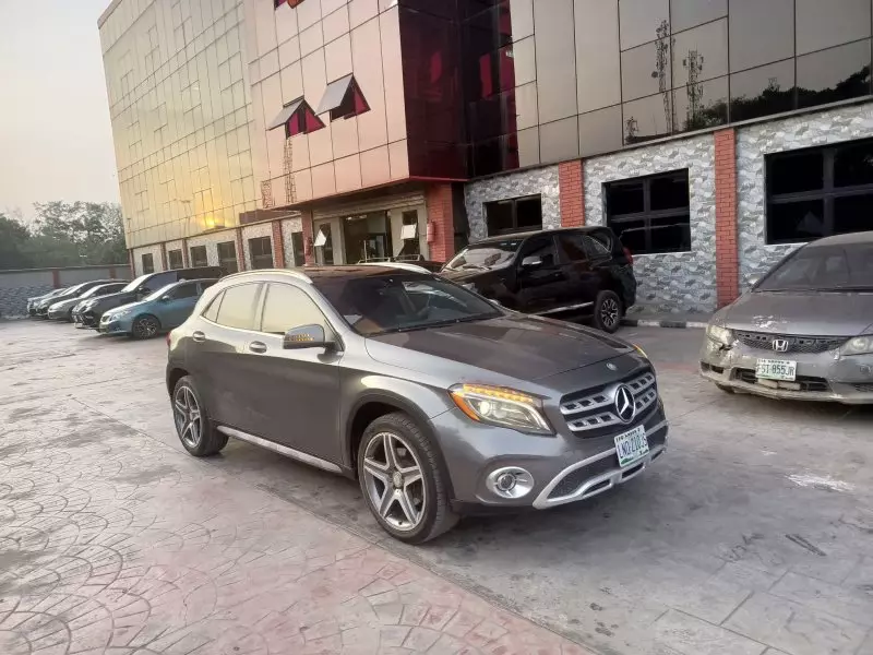 Mercedes-Benz GLA 250