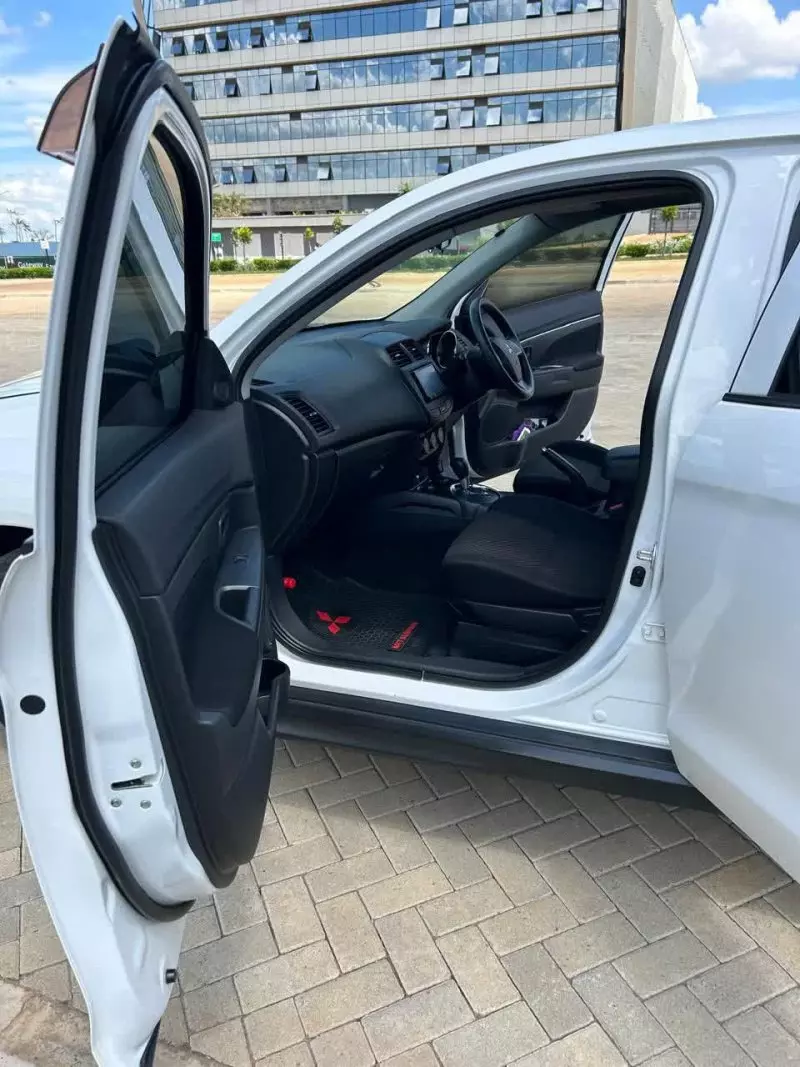 Mitsubishi RVR   - 2014