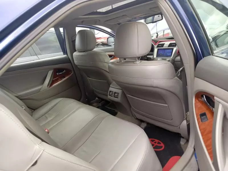 Toyota camry   - 2009