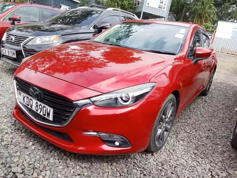 Mazda Axela    - 2017