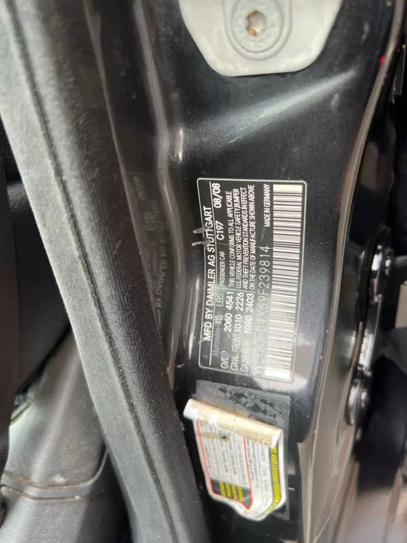 Mercedes-Benz C 300   - 2009