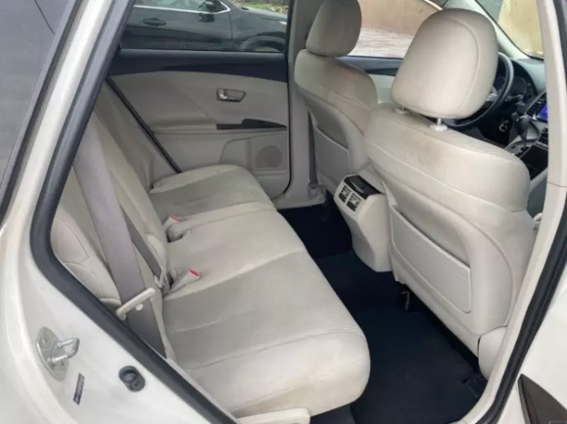 Toyota Venza   - 2011