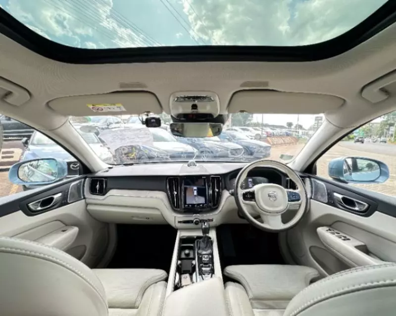Volvo XC60   - 2018