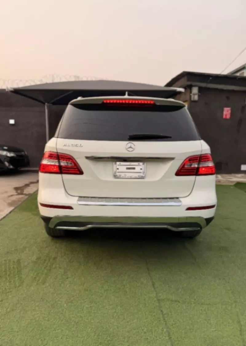 Mercedes-Benz ML-Class   - 2013