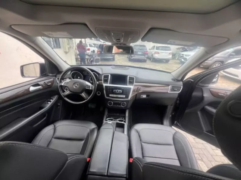 Mercedes-Benz ML 350   - 2014