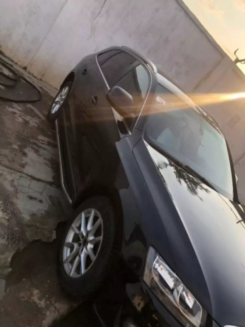 Audi Q5   - 2011
