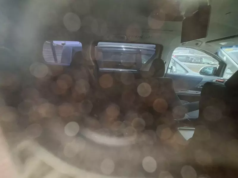 Toyota Alphard   - 2012