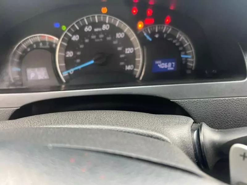 Toyota Camry   - 2012