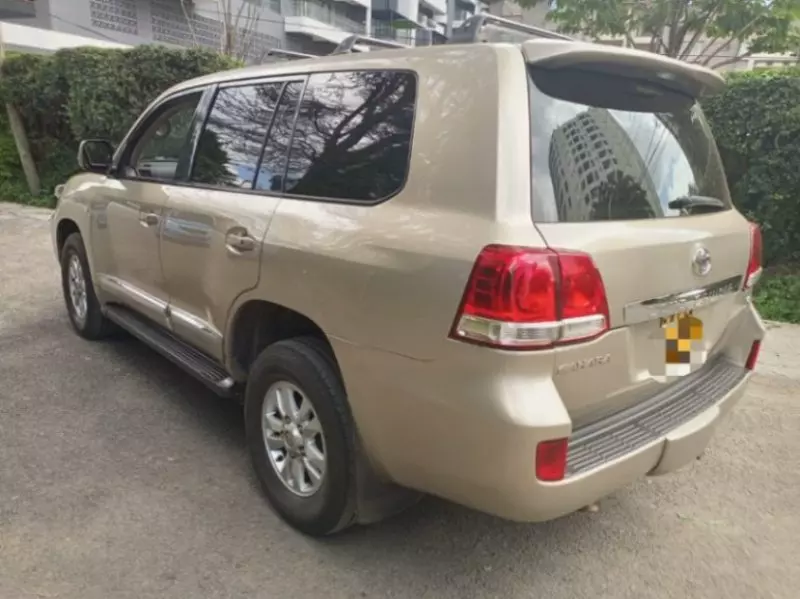 Toyota Landcruiser Vx V8    - 2008