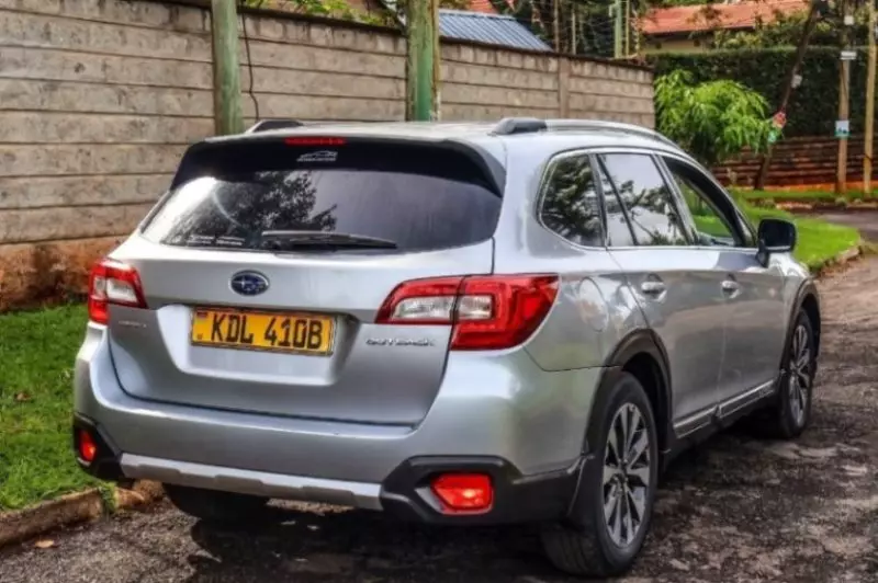 Subaru Outback - 2015