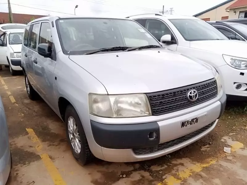 Toyota Probox    - 2011