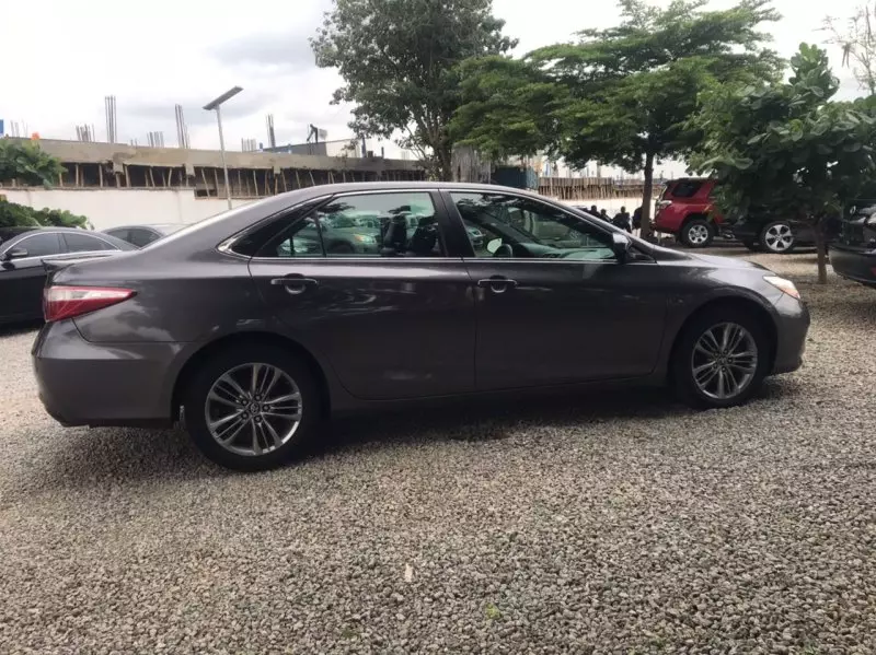 Toyota Camry   - 2017