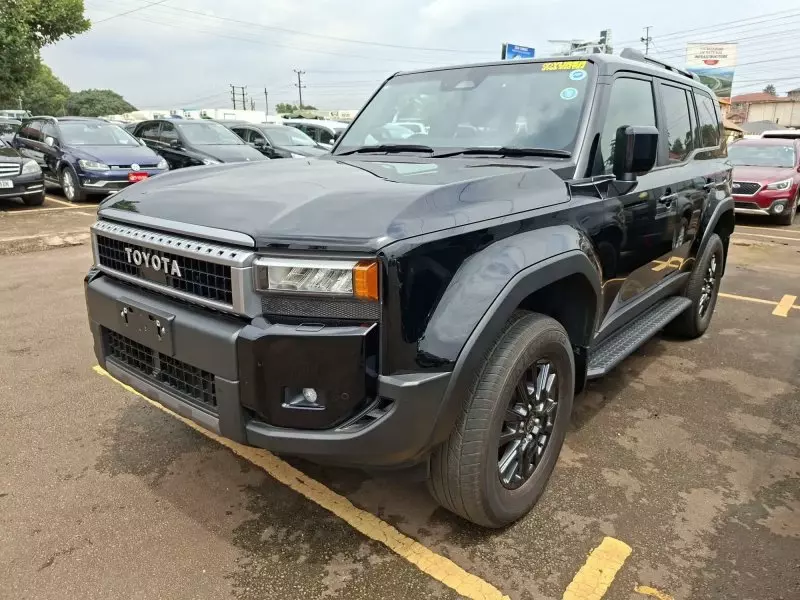 Toyota Prado   - 2024